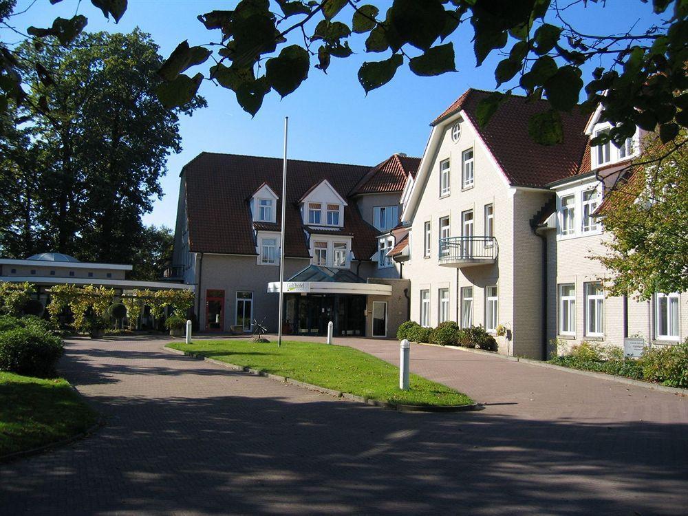 Ahauser Land & Golfhotel Alstatte Exterior photo